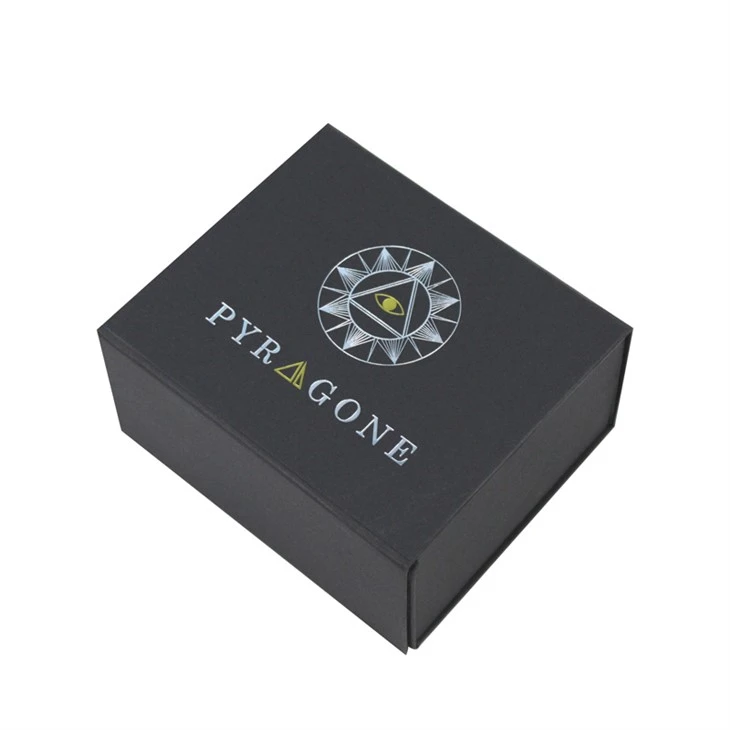 Svart magnetisk presentförpackning
